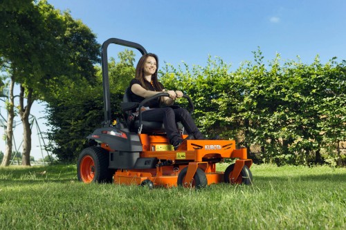 Kubota Z122 R